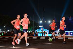 BIB: 23840, 25851
                            <button type="button" onclick="openModal(15085529)" class="btn btn-primary btn-sm float-right btn-popup" data-toggle="modal" data-target=".modal-high-quality">
                        <i class="fas fa-shopping-cart"></i> Add to Cart
                    </button>
                                            <button type="button" onclick="isThisMe(15085529, true)" class="btn btn-success btn-sm float-right btn-popup btn-isme hidden" data-toggle="tooltip" data-placement="bottom" title="นี่คือรูปของคุณใช่ไหม คลิกที่นี่เพื่อเอาเข้าอัลบั้ม">
                        <i class="fas fa-plus"></i> Add to album
                    </button>
                    <button type="button" onclick="isThisMe(15085529, false)" class="btn btn-warning btn-sm float-right btn-popup btn-isnotme hidden">
                        <i class="fas fa-ban"></i> Remove from album
                    </button>